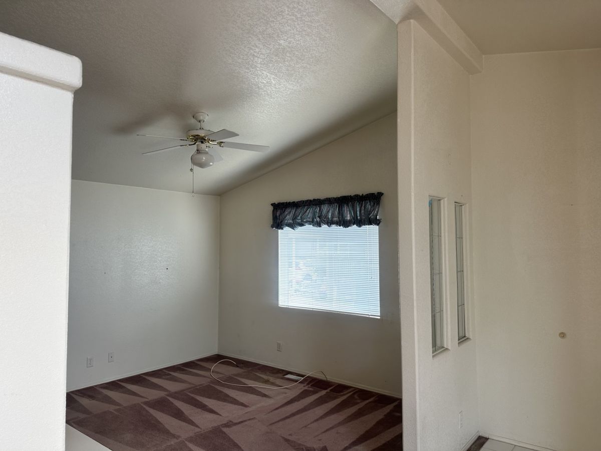 32371 Alipaz Street #050