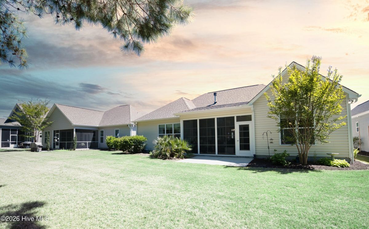 7031 Bonaventure Street