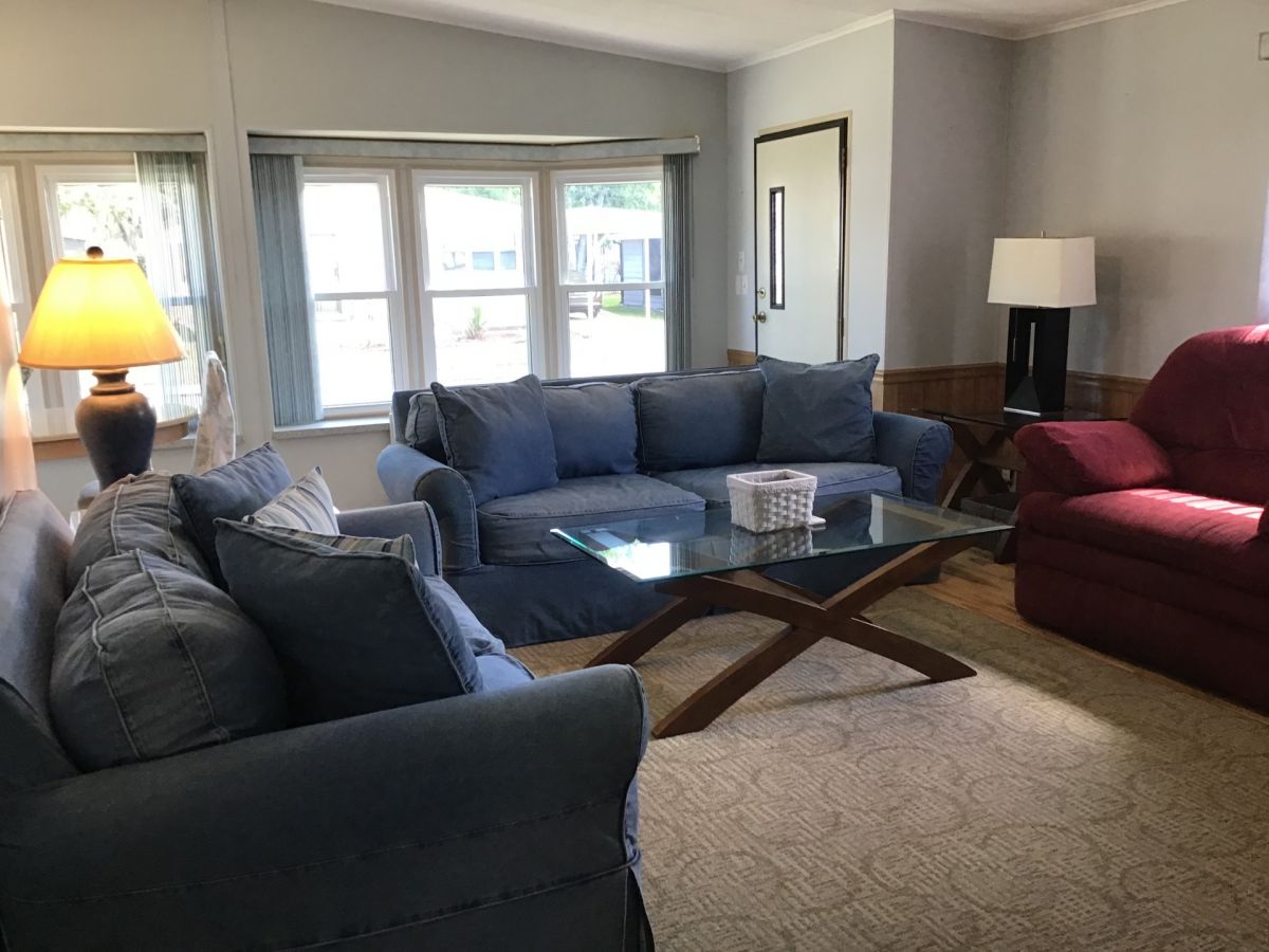 1320 Flor Del Sol Dr.