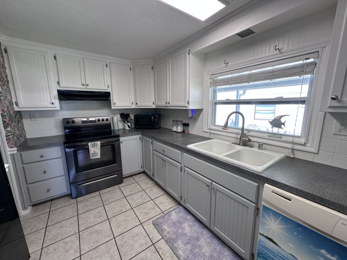 3104 North Derry Drive