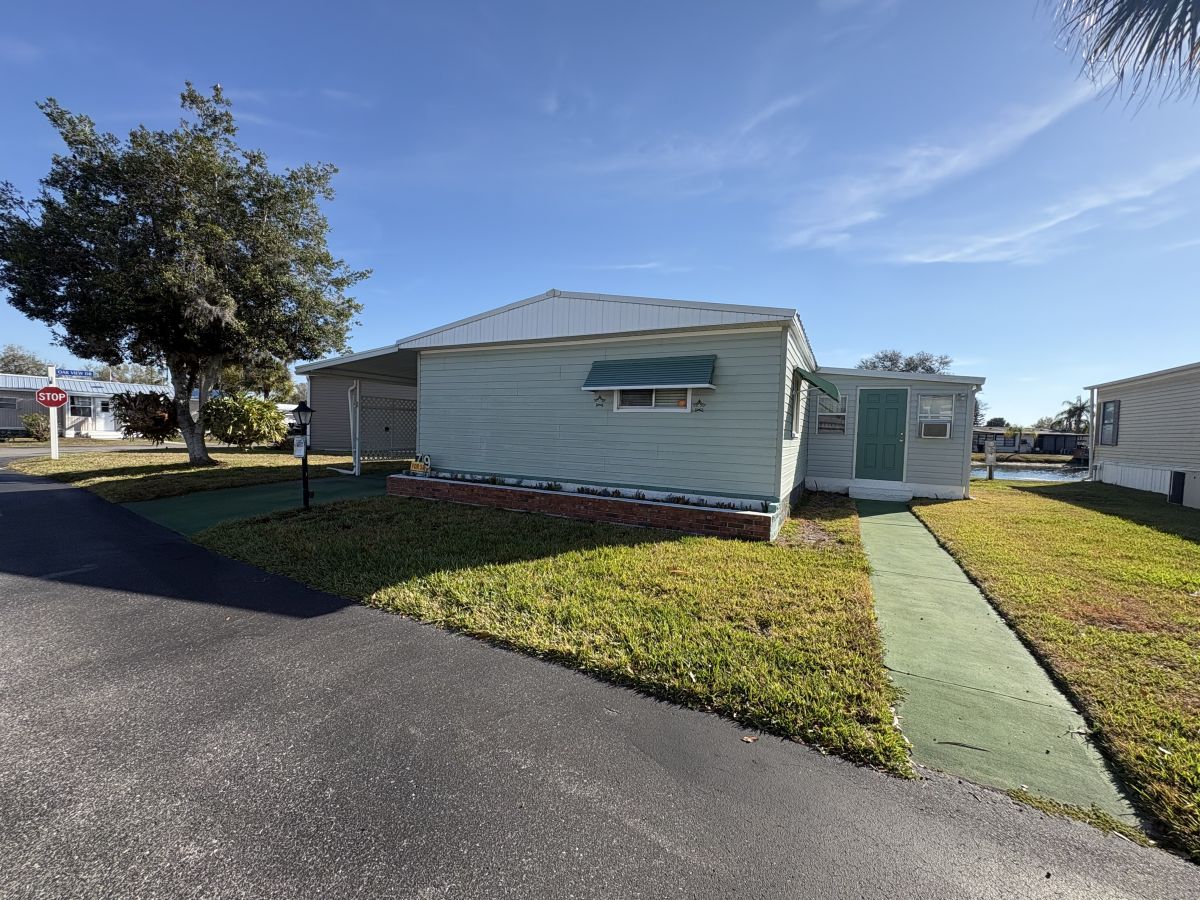 2552 NE Turner Ave #0079