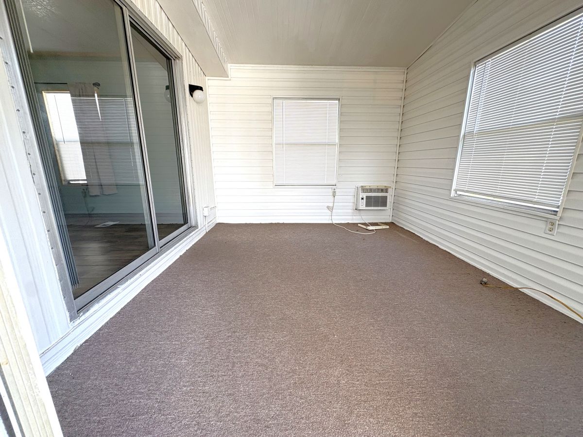 2552 NE Turner Ave #0069