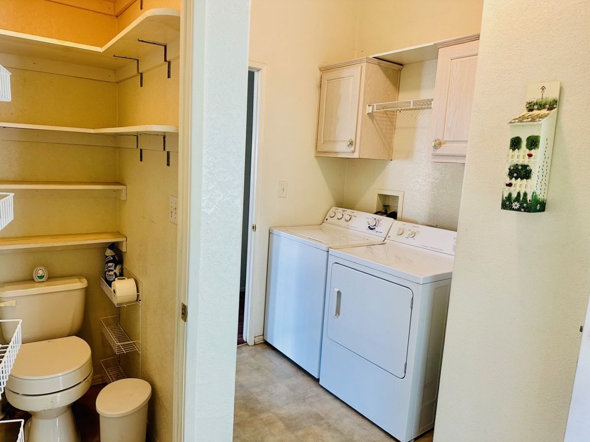 32371 Alipaz Street #050