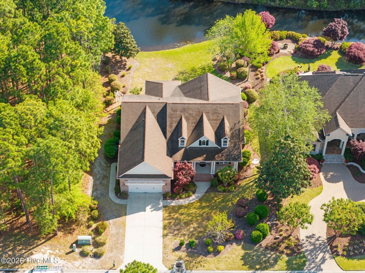 3812 Ridge Crest Drive