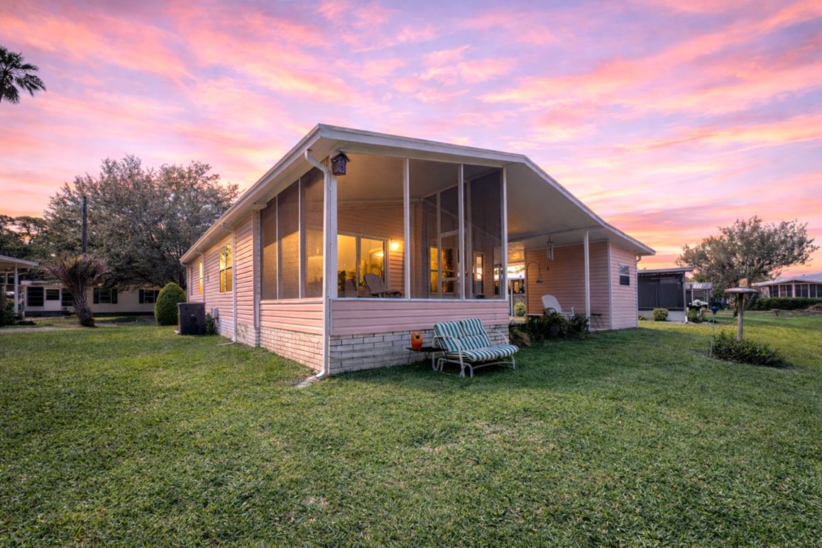 2657 S. PEBBLEBROOK DR.