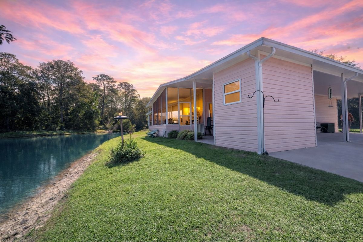 2657 S. PEBBLEBROOK DR.