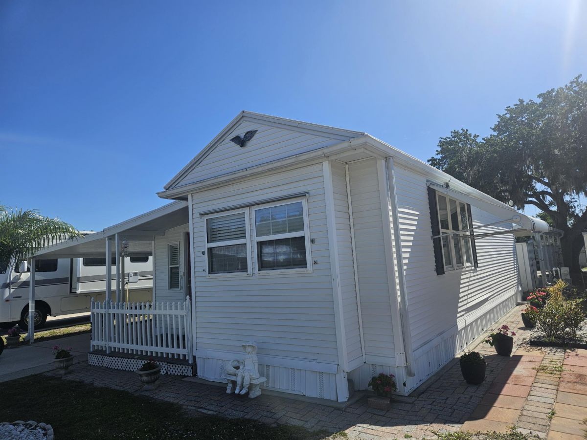 2626 NE Hwy 70, Site 205