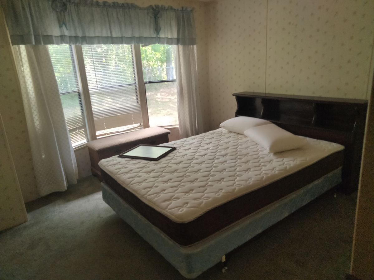 15456 LAKESHORE VILLA CIRCLE