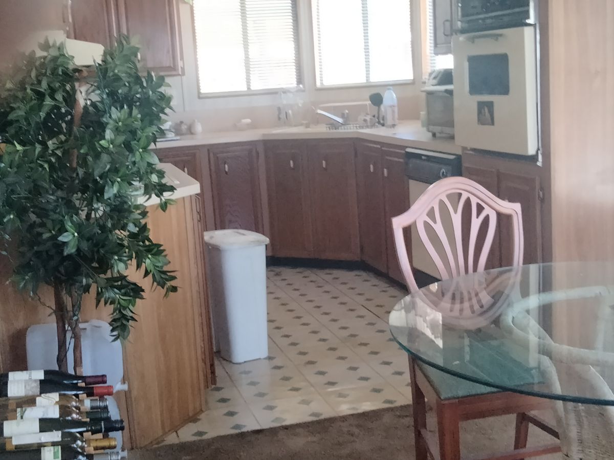 15438 LAKESHORE VILLA CIRCLE