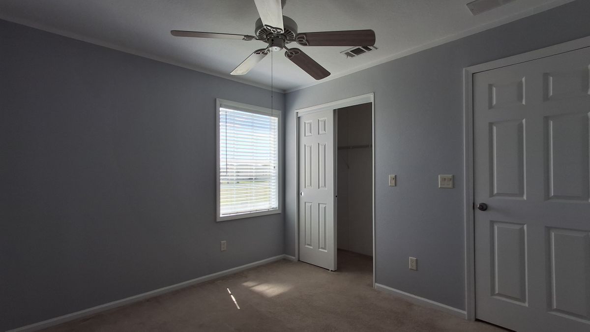 3000 US HWY 17/92 W LOT #582