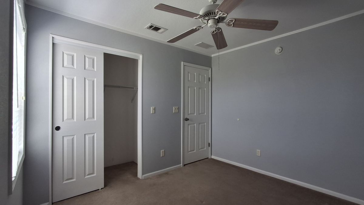 3000 US HWY 17/92 W LOT #582