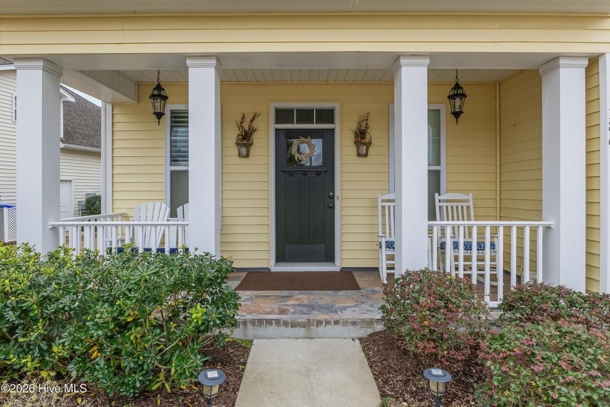 1386 Arot Court