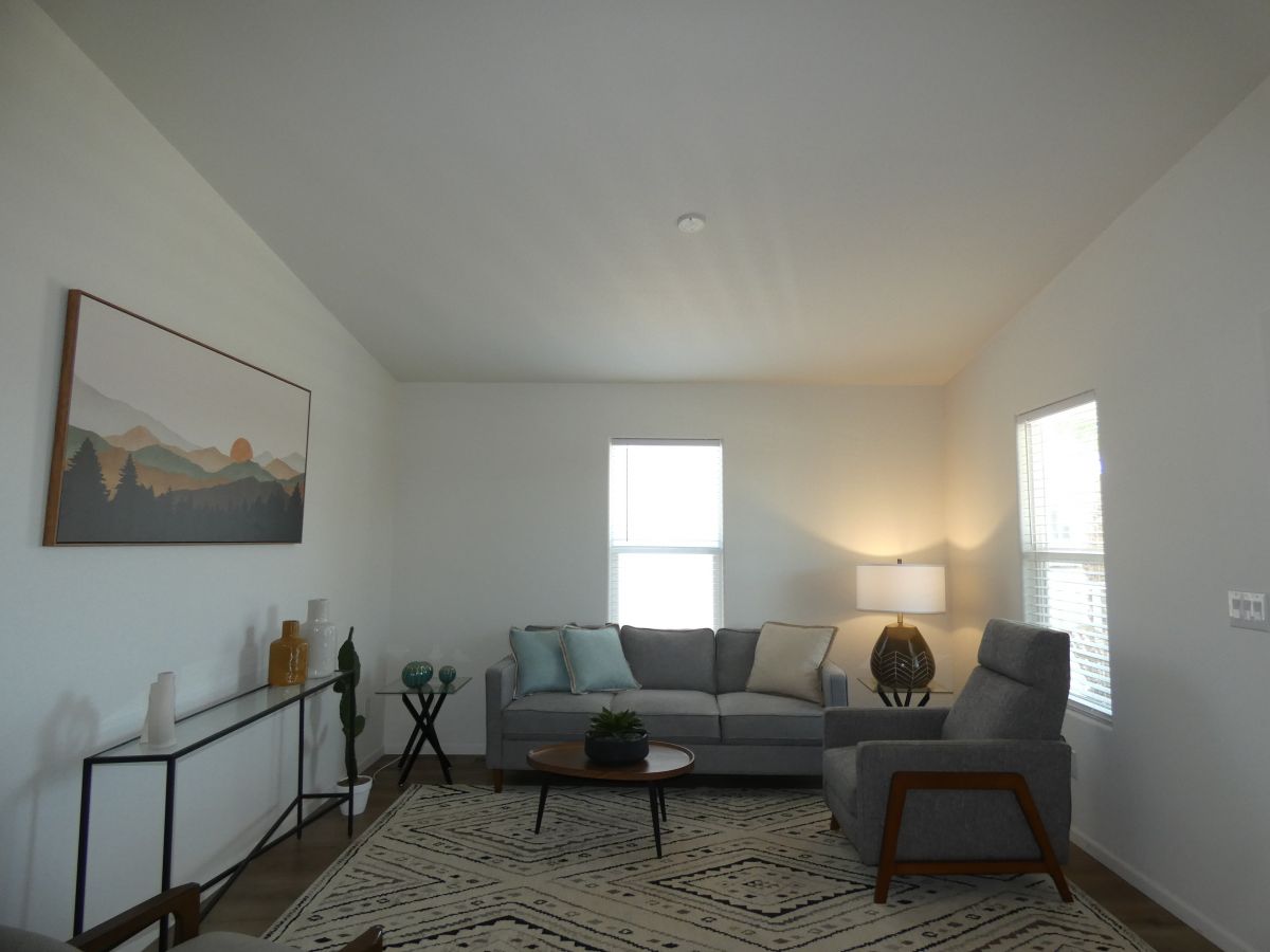 1110 North Henness Road, Site 02051