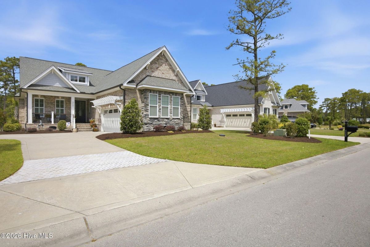 6661 Summerhill Glen