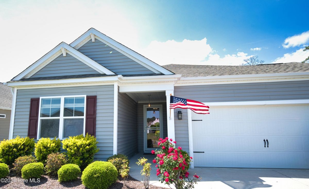 3078 Crescent Lake Drive