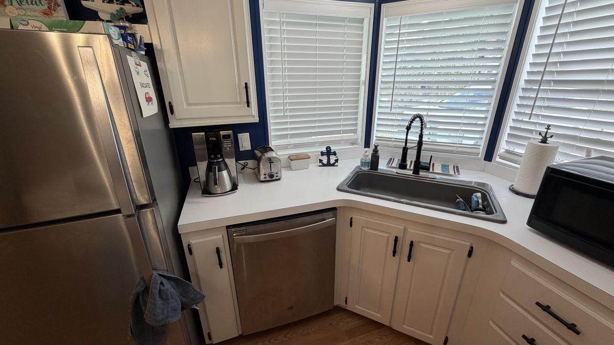 7085 W Lincolnshire Drive