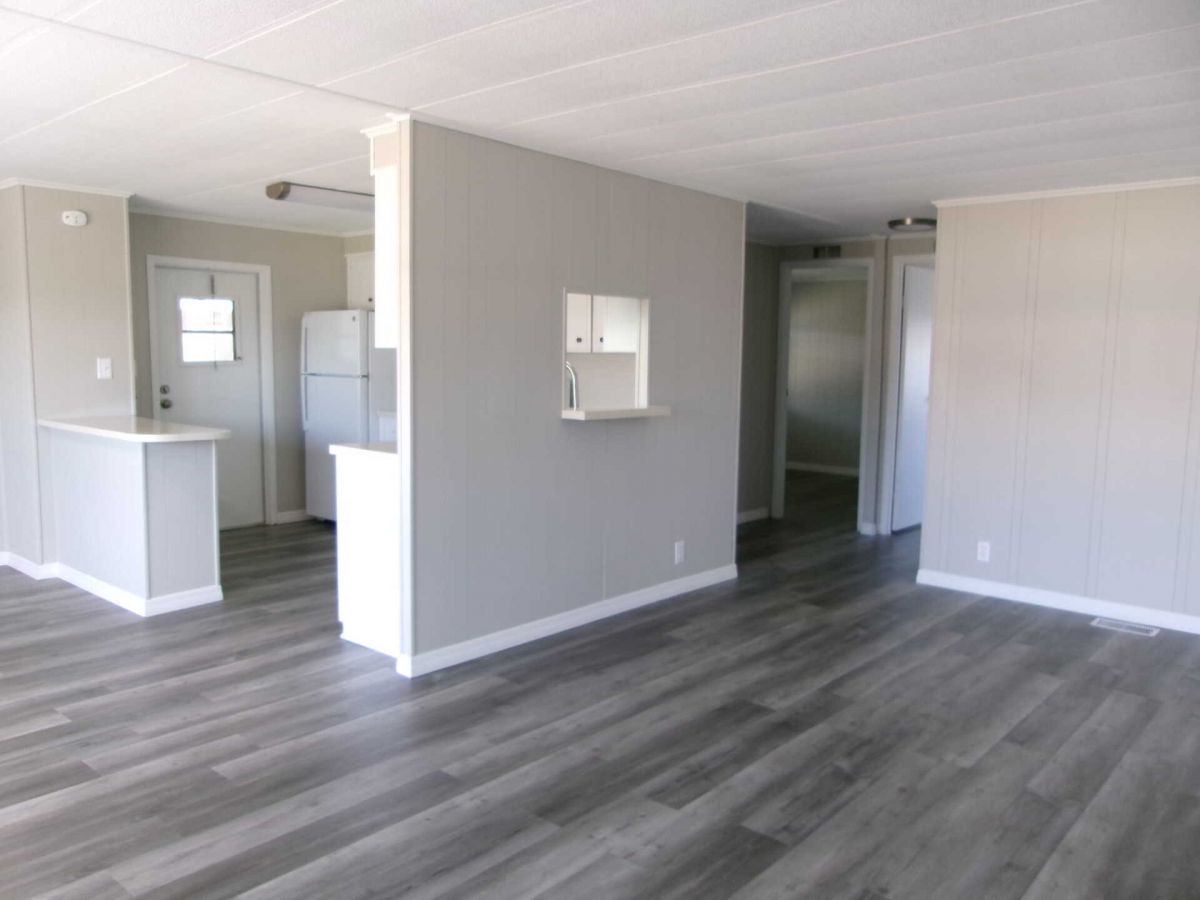 7100 Ulmerton Rd - Lot 1019