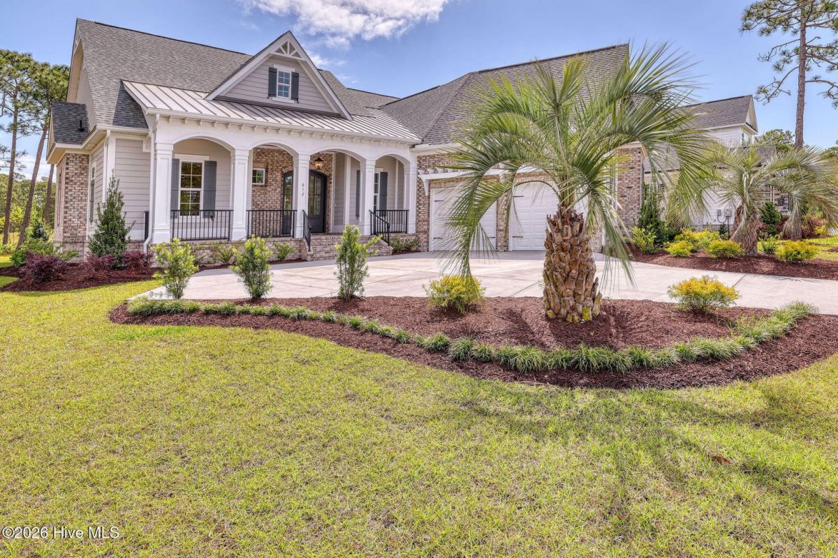 612 Barrington Place