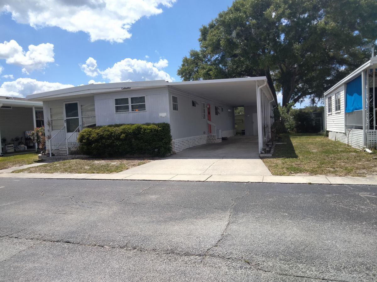 15430 LAKESHORE VILLA DRIVE