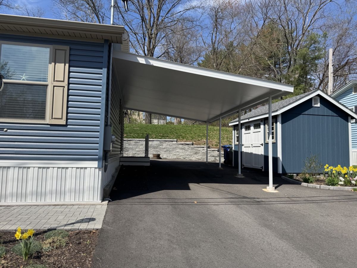 4 Brookside Drive