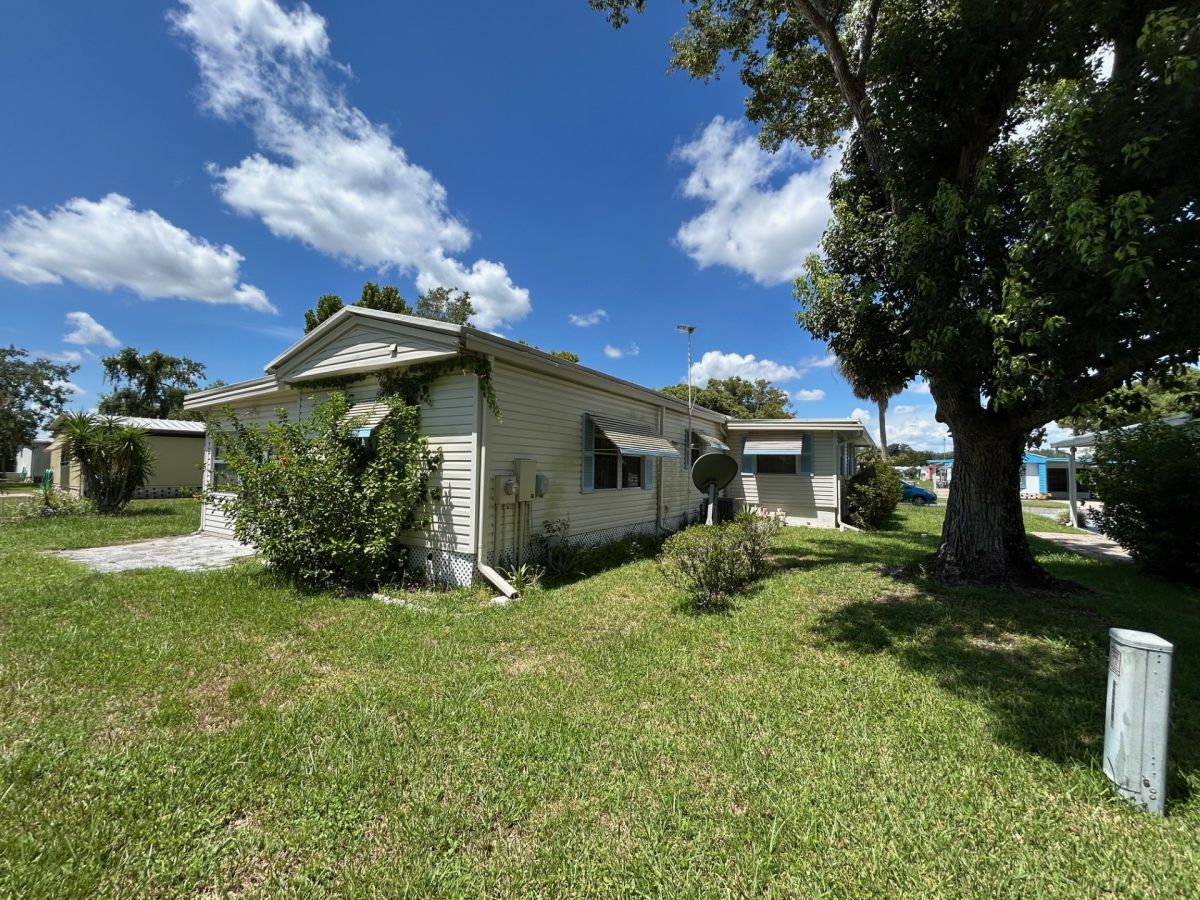 85 Rose Drive