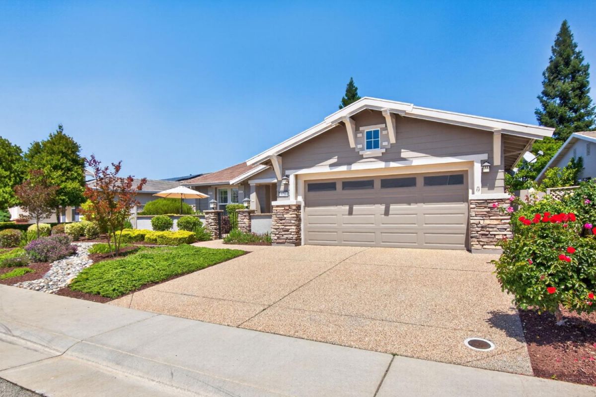 671 Violet Lane