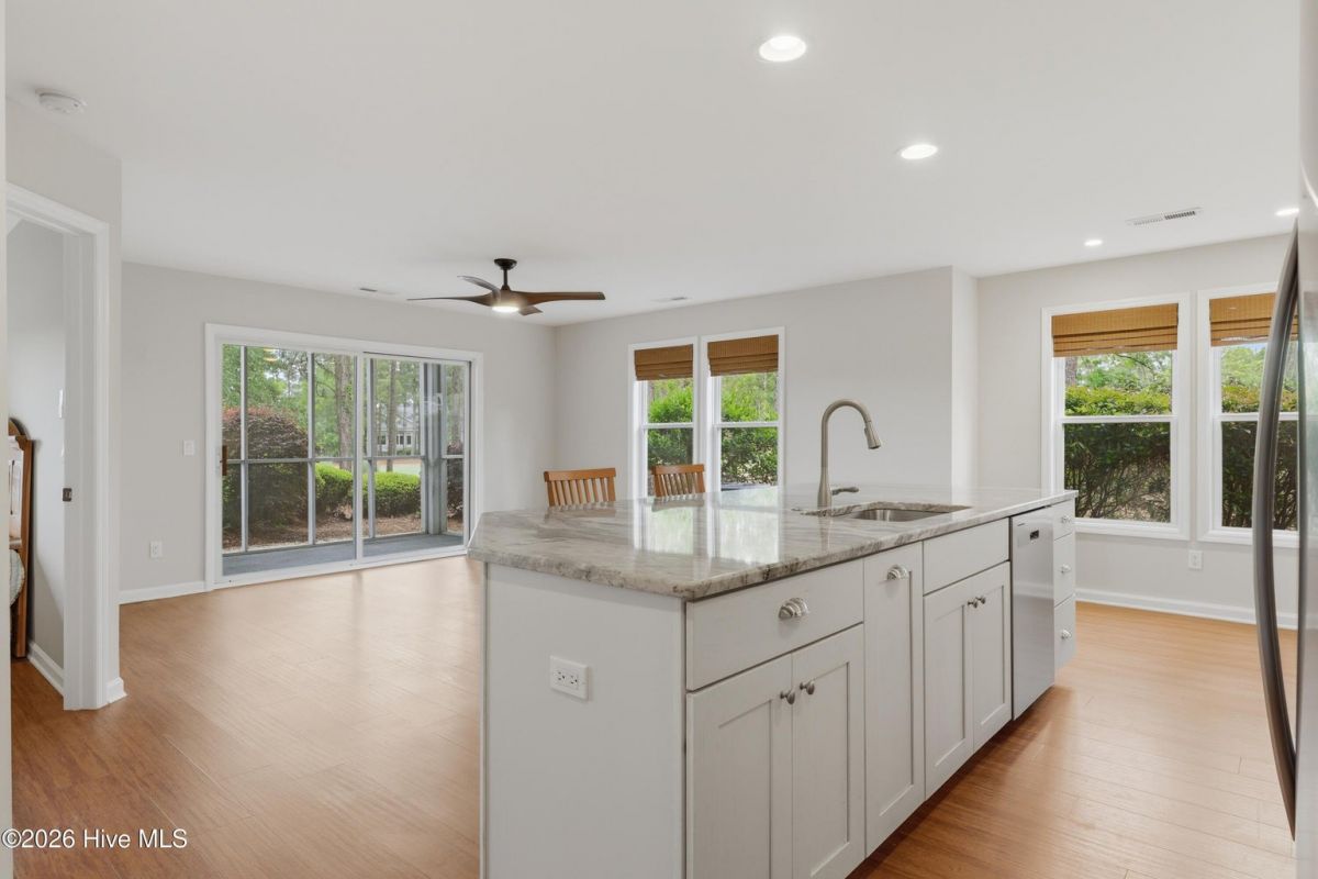 3350 Club Villas Drive
