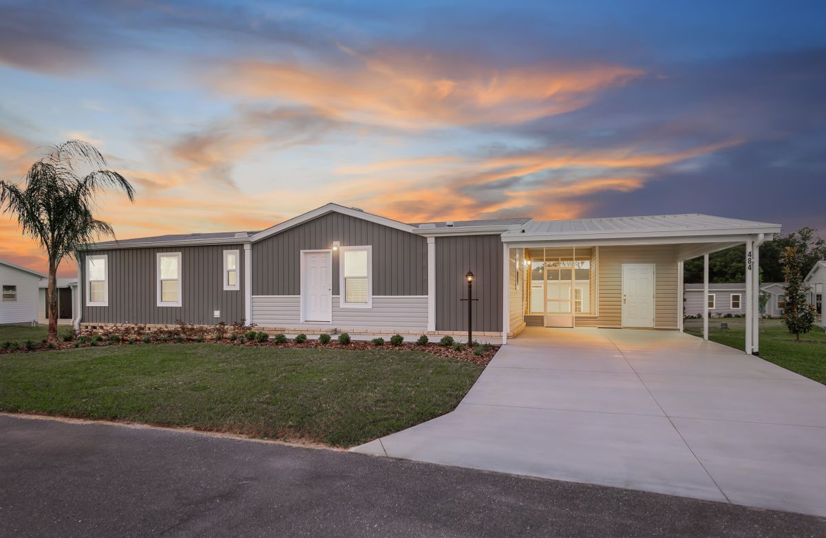 484 Stewart Dr
