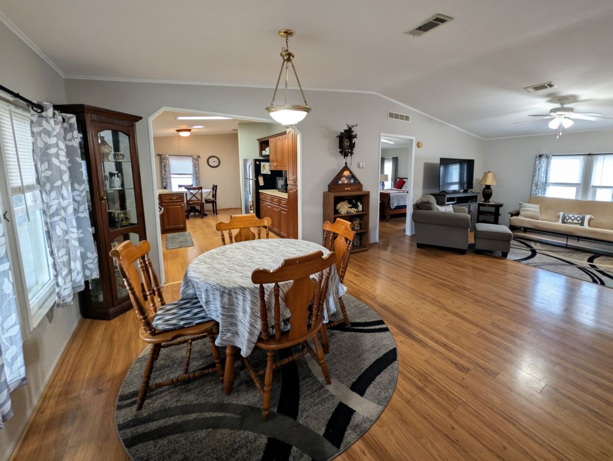 578 S Black Walnut Terrace