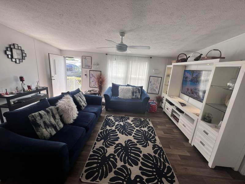8535 Duke Court West, #301