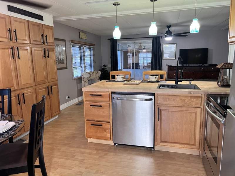 4428 Royal Manor Blvd, Lot #233