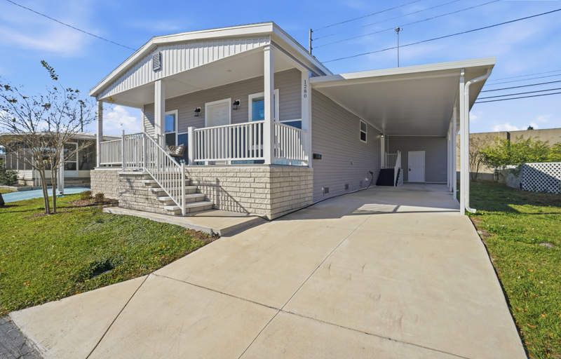 1280 Teahouse Drive
