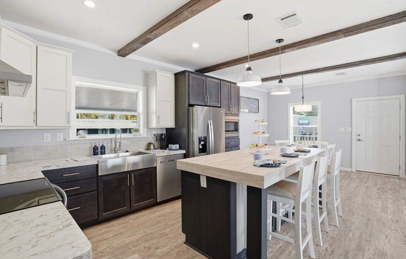 1280 Teahouse Drive