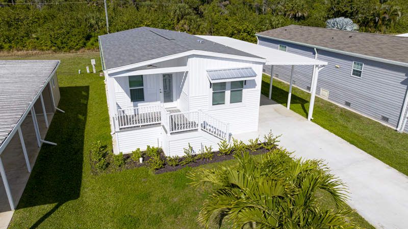 13 Queen Palm Drive