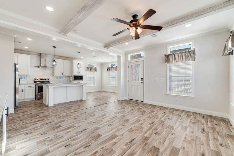 12607 Plumosa Dr