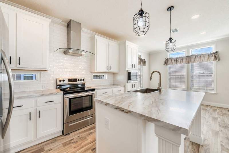 12607 Plumosa Dr