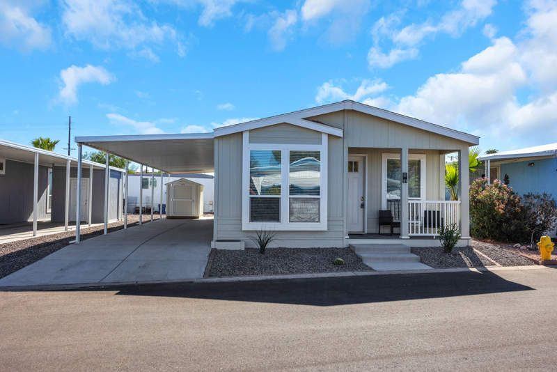 2727 E. University Drive, #091