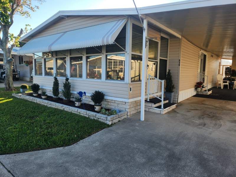 5200 28th Street North, #636
