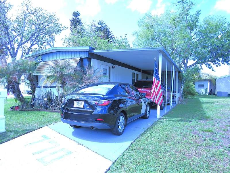 770 Holly Hill Dr.