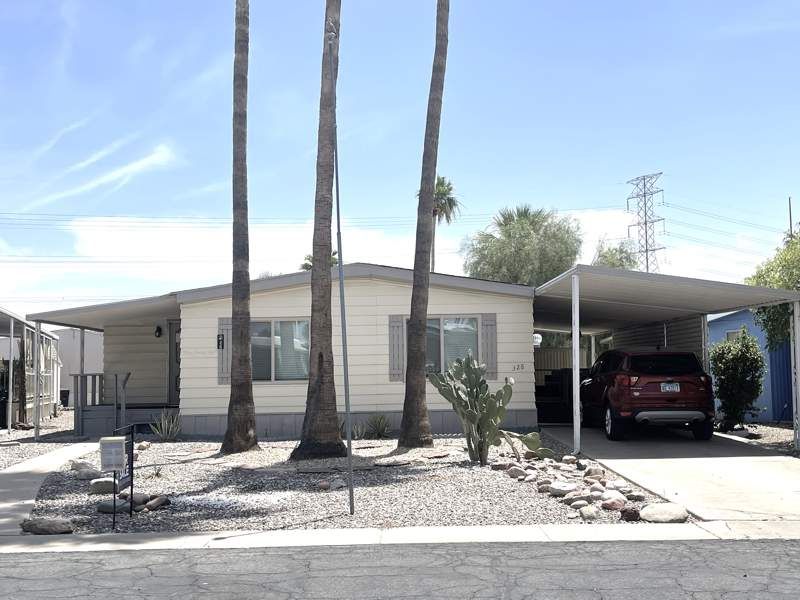 305 S. Val Vista Drive #328