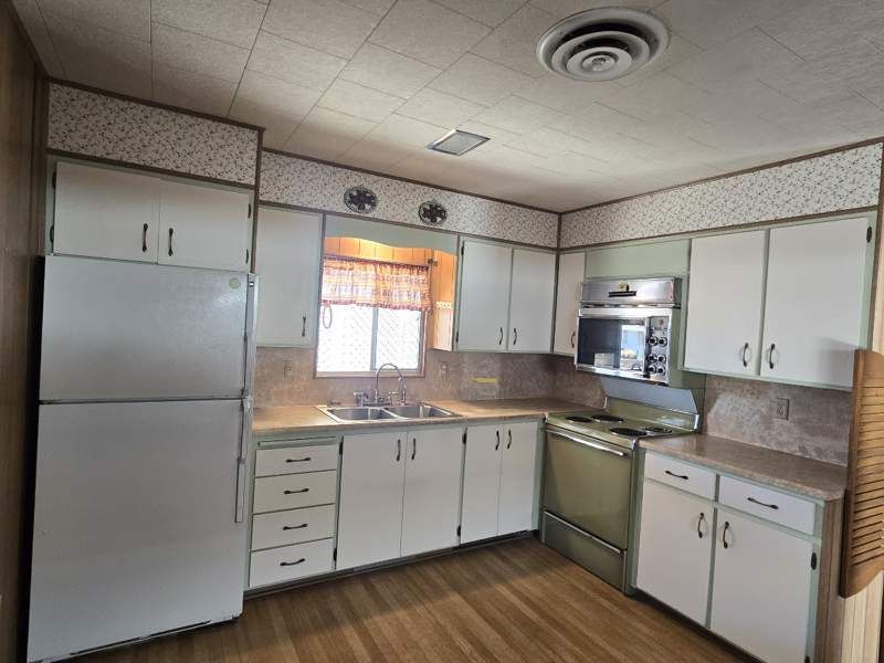 2600 East Allred Ave #42