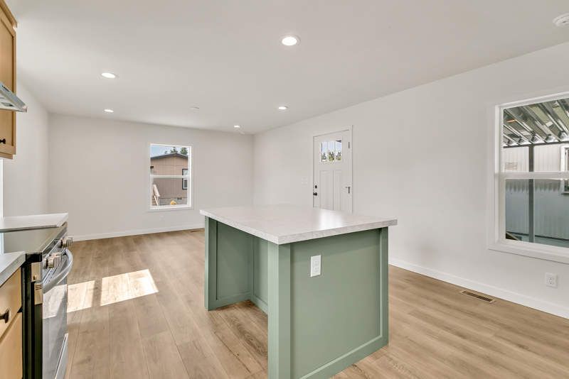 3237 S 182nd Pl