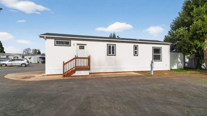 2200 Lancaster Dr SE #5C