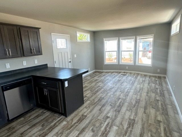 2200 Lancaster Dr SE #11A