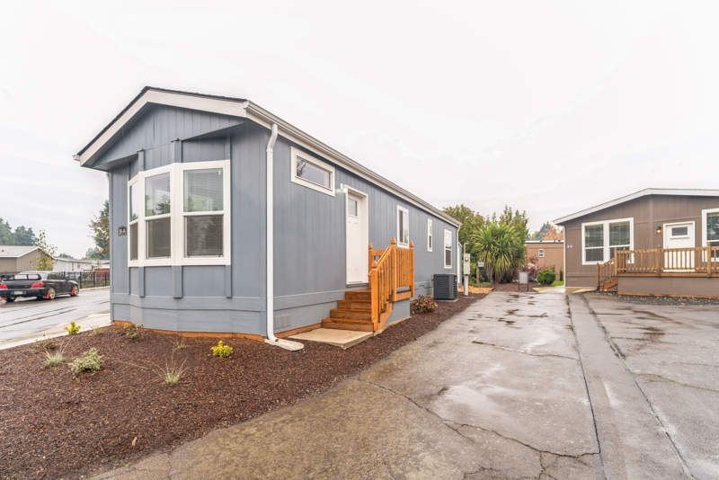 2200 Lancaster Dr SE #18A