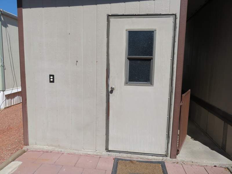 4065 E. University Drive #555
