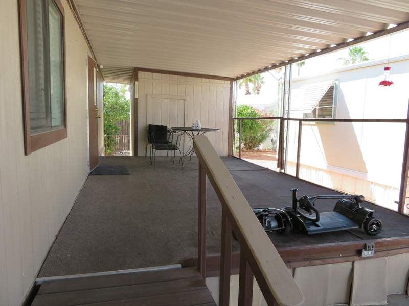 4065 E. University Drive #555