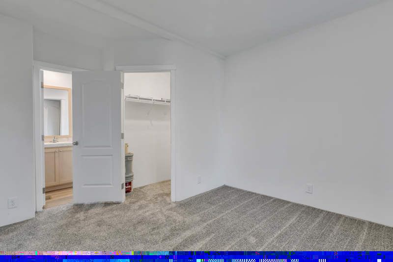 1456 E Philadelphia St #378
