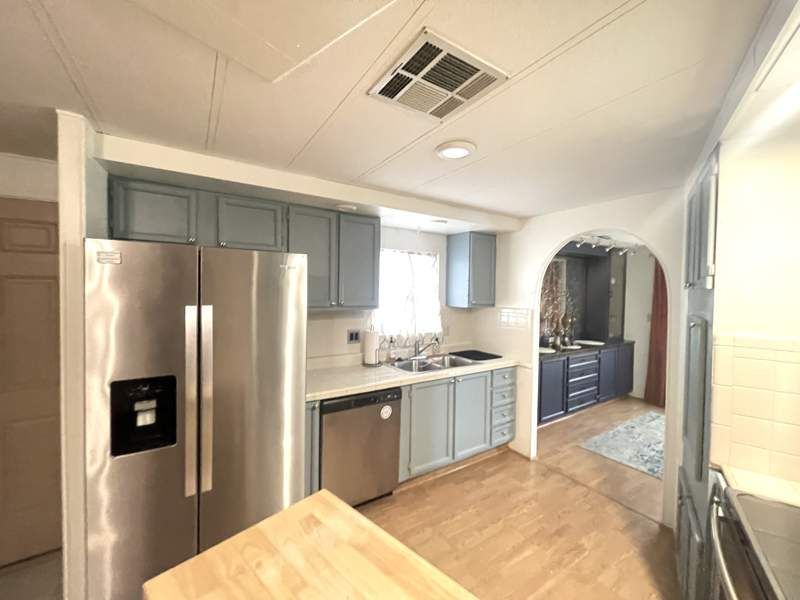 305 S. Val Vista Drive #352