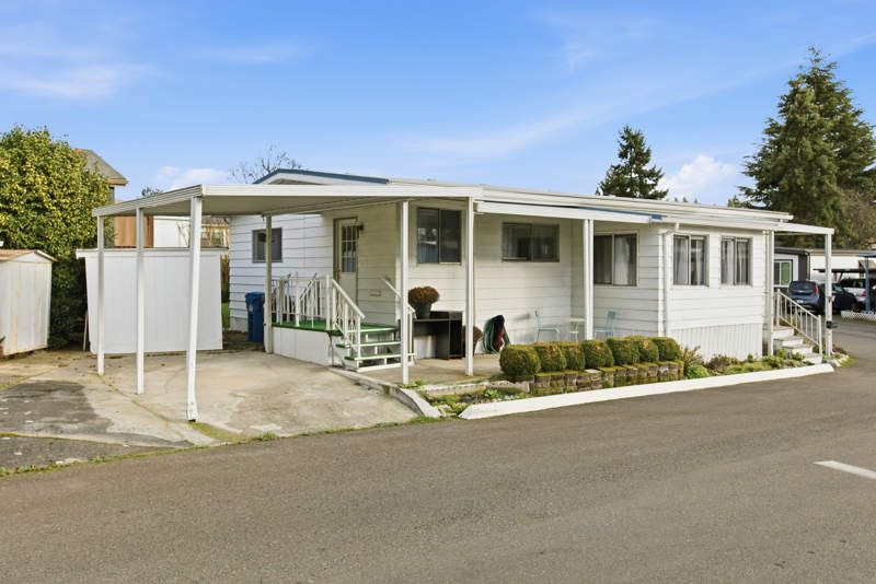3232 S 181st Pl